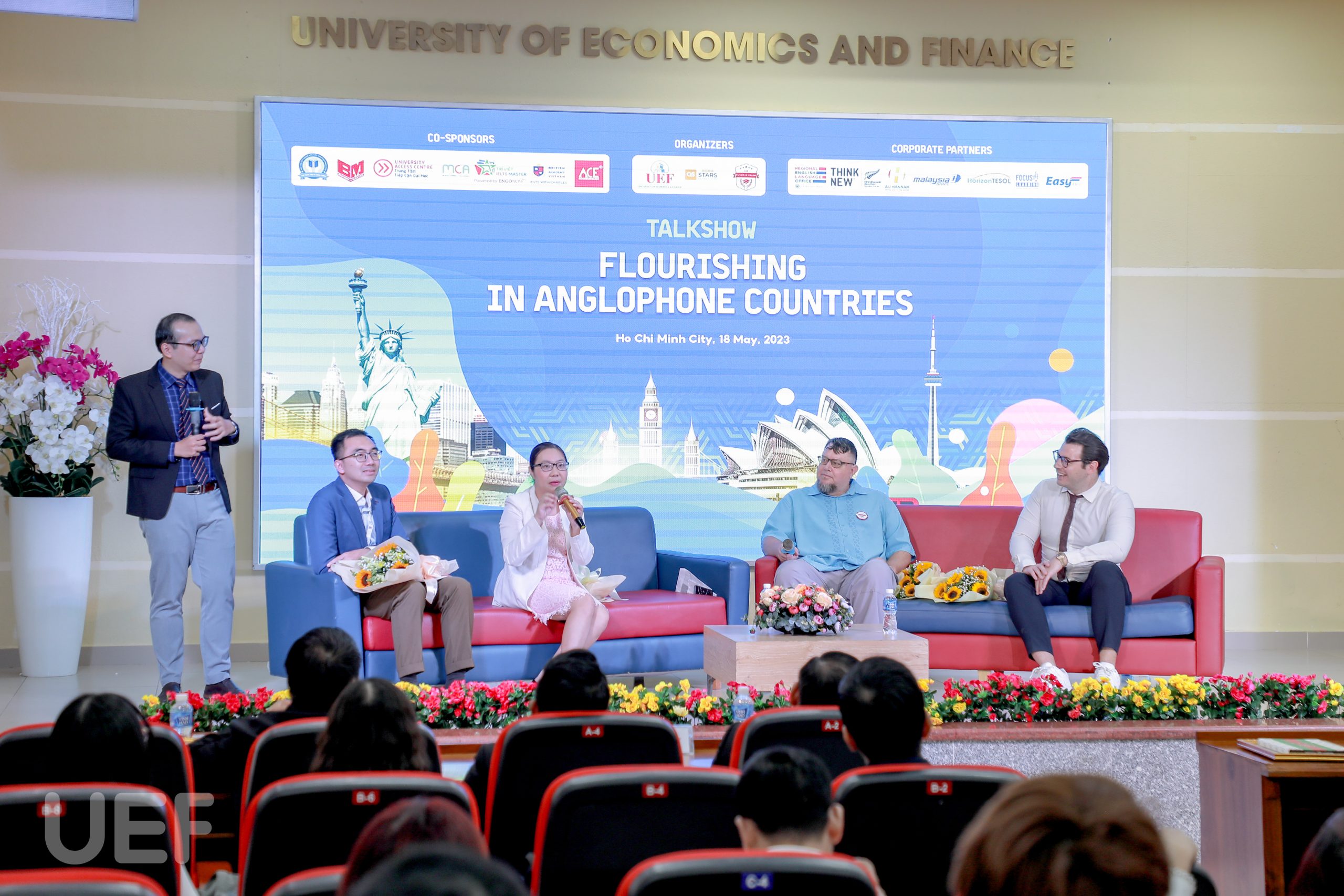 thay-charles-9.0-di-su-kien-uef