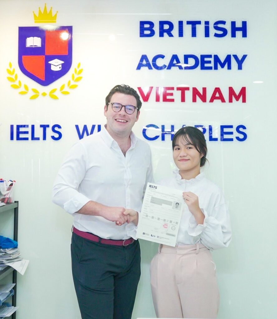 Bửu Chi đạt IELTS Academic 6.5 cùng thầy Charles
