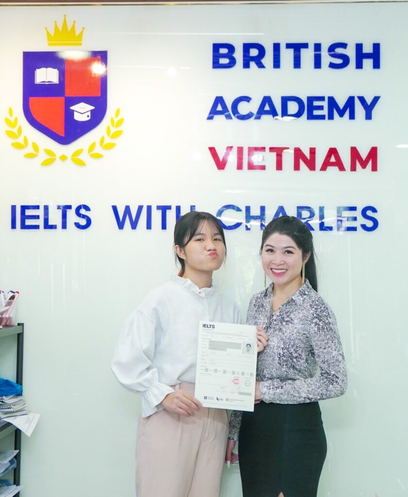 Bửu Chi đạt IELTS Academic 6.5 cùng cô Emmy